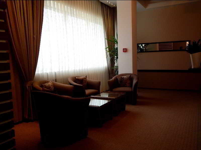 טטובו Hotel Emka מראה חיצוני תמונה
