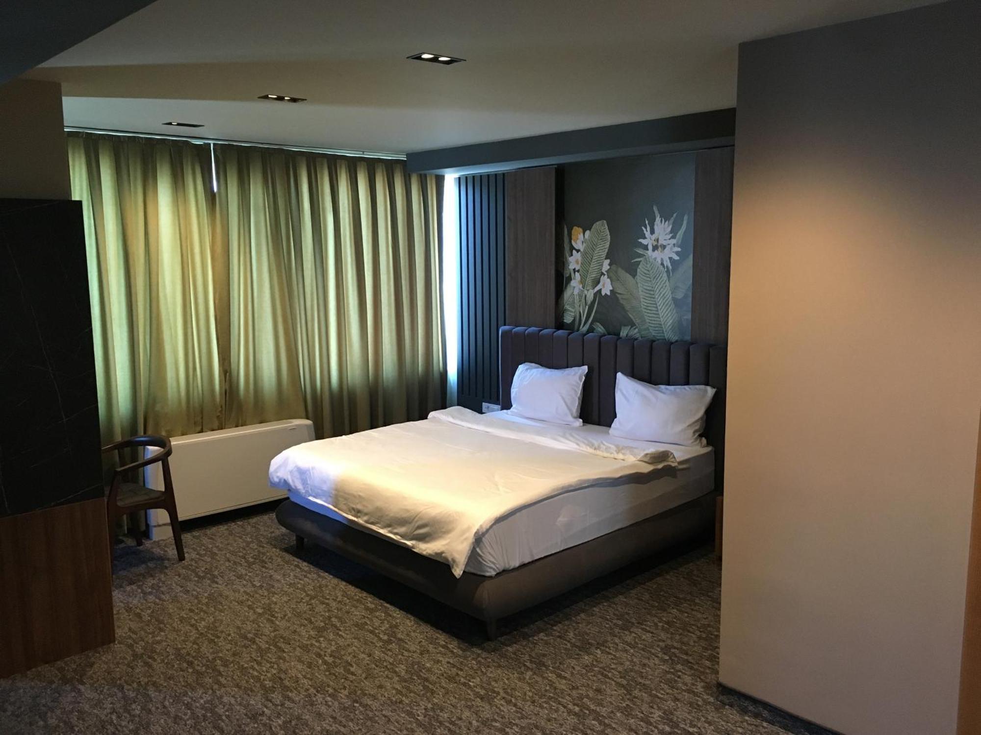 טטובו Hotel Emka מראה חיצוני תמונה